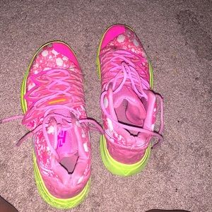 Kyrie 5 patrick will negotiate